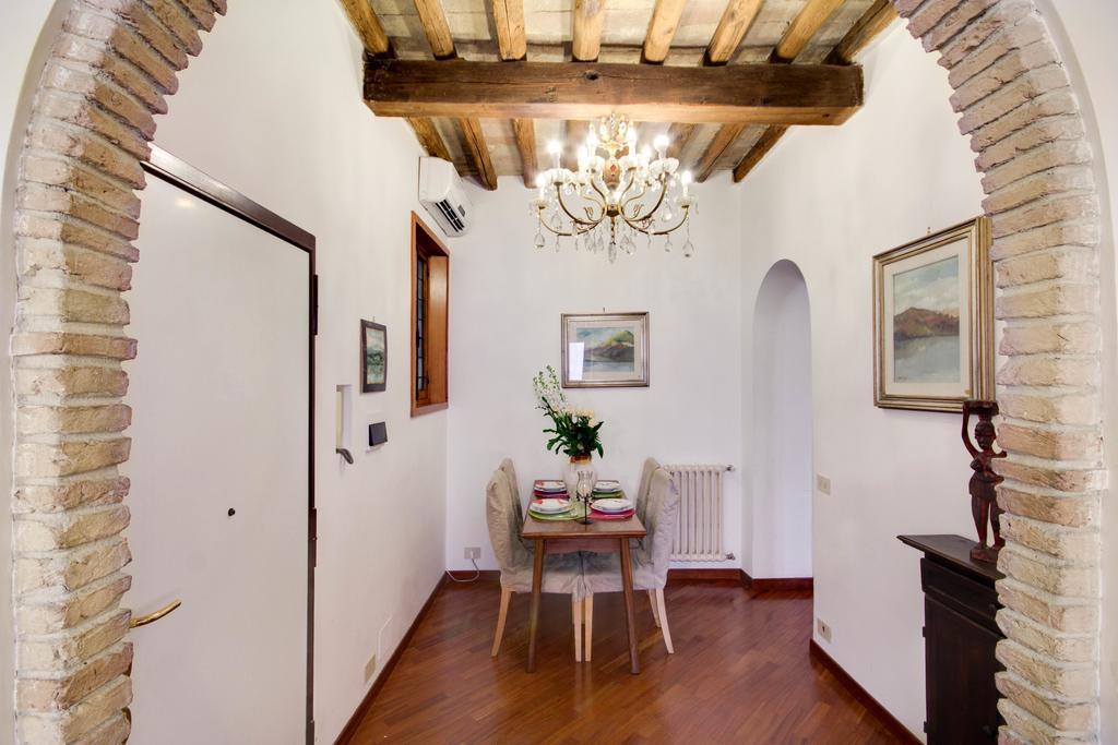 Stunning Pantheon Apartment โรม ห้อง รูปภาพ