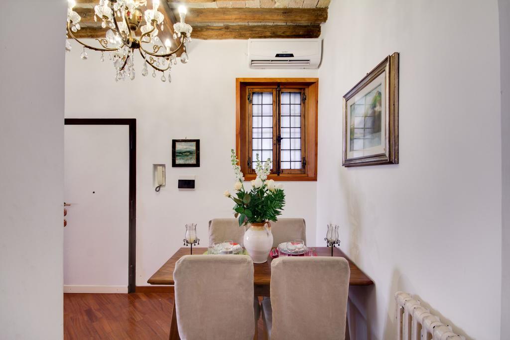 Stunning Pantheon Apartment โรม ห้อง รูปภาพ
